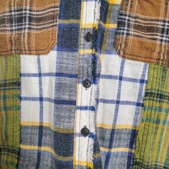 BDG Checked Flannel Shirt with Brown/Green Accents Sz XS Oversized ChestPockets - Picture 6 of 15